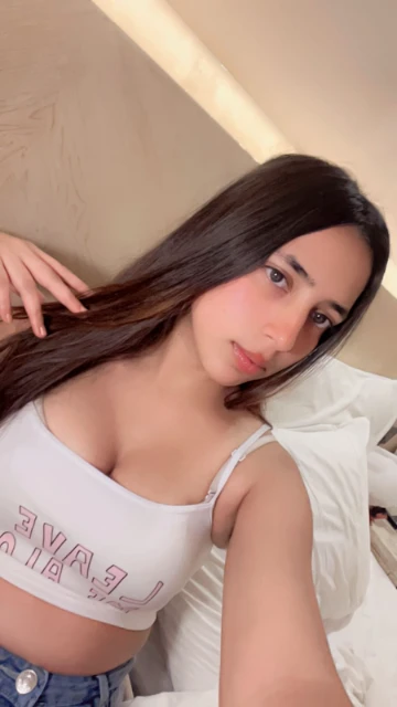 Aisha Russian Call Girl